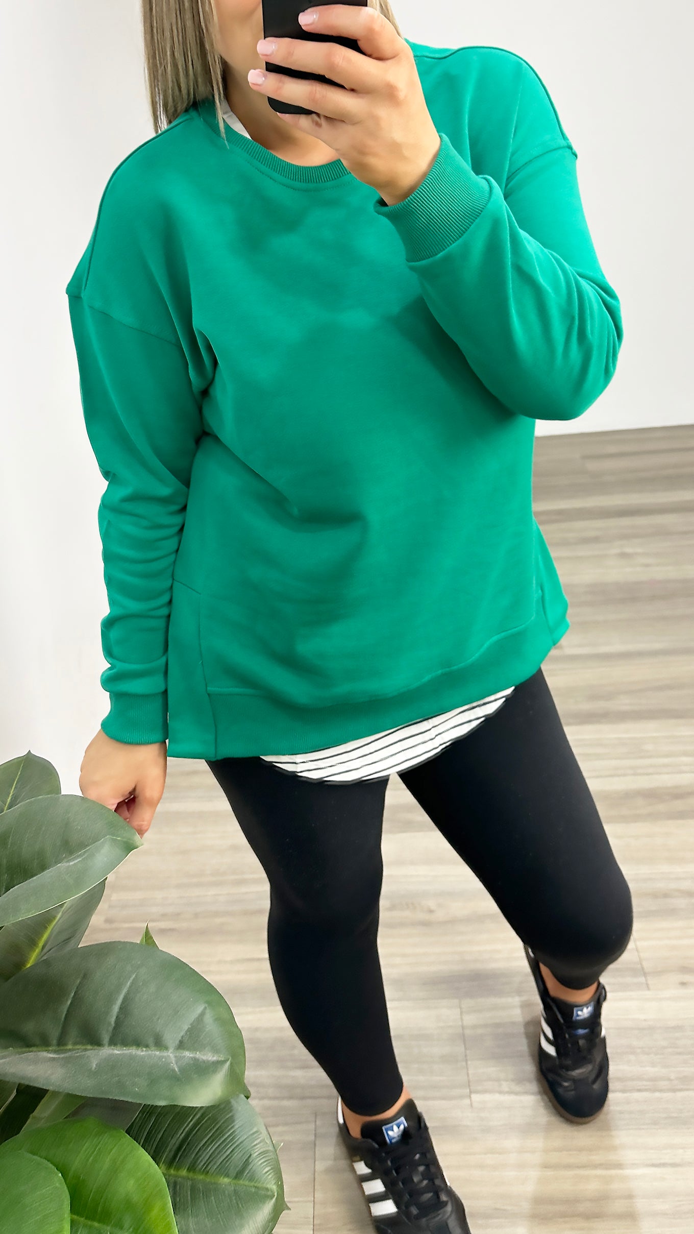 Betty Basics Easy Crew Sweat Green