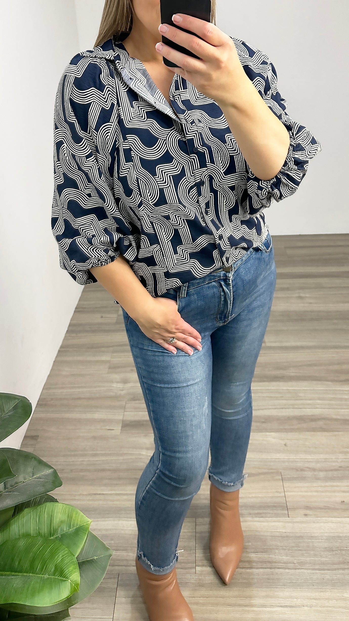 Betty Basics Rosalind Shirt Navy