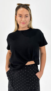 Sonja Tee Black