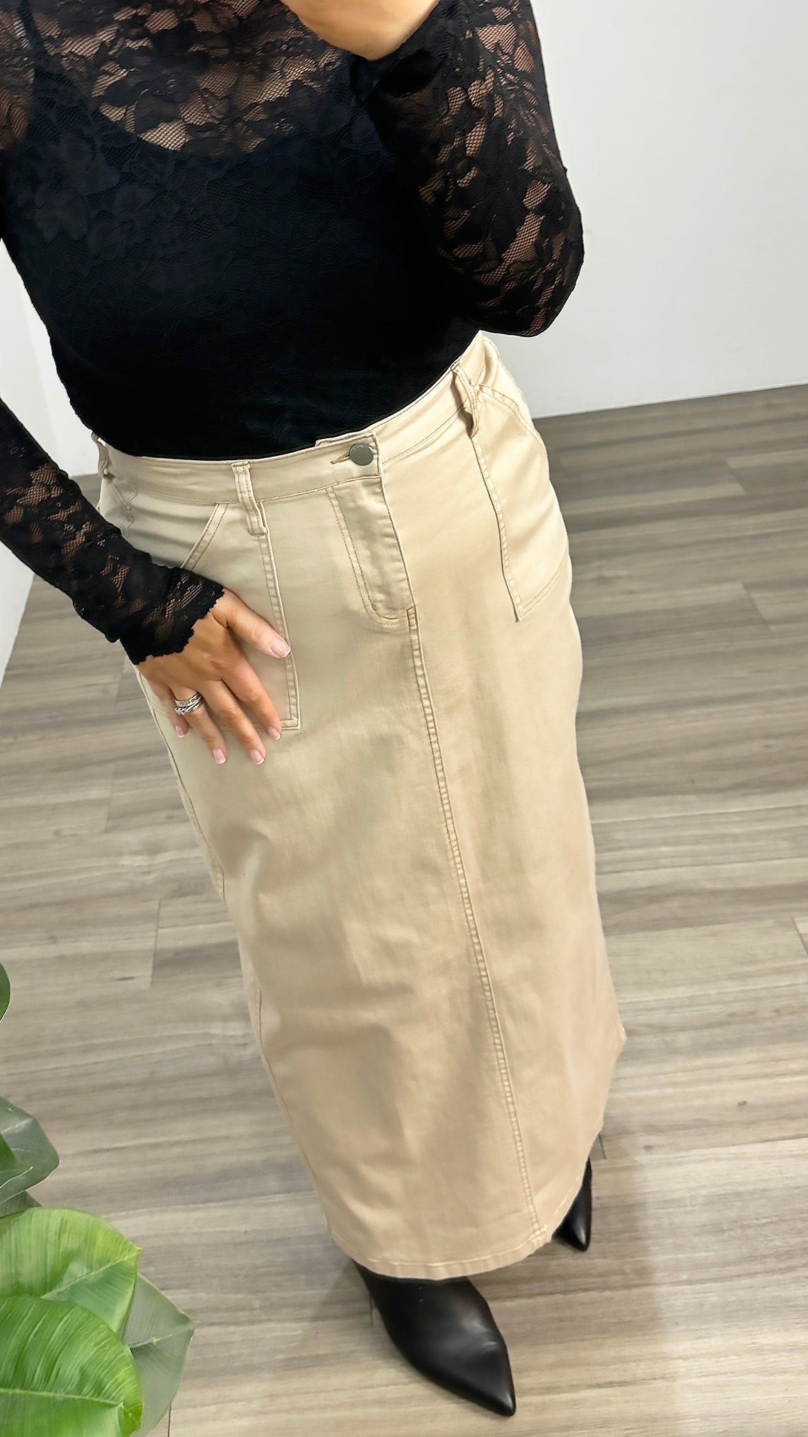 Sass Reece Skirt Tan