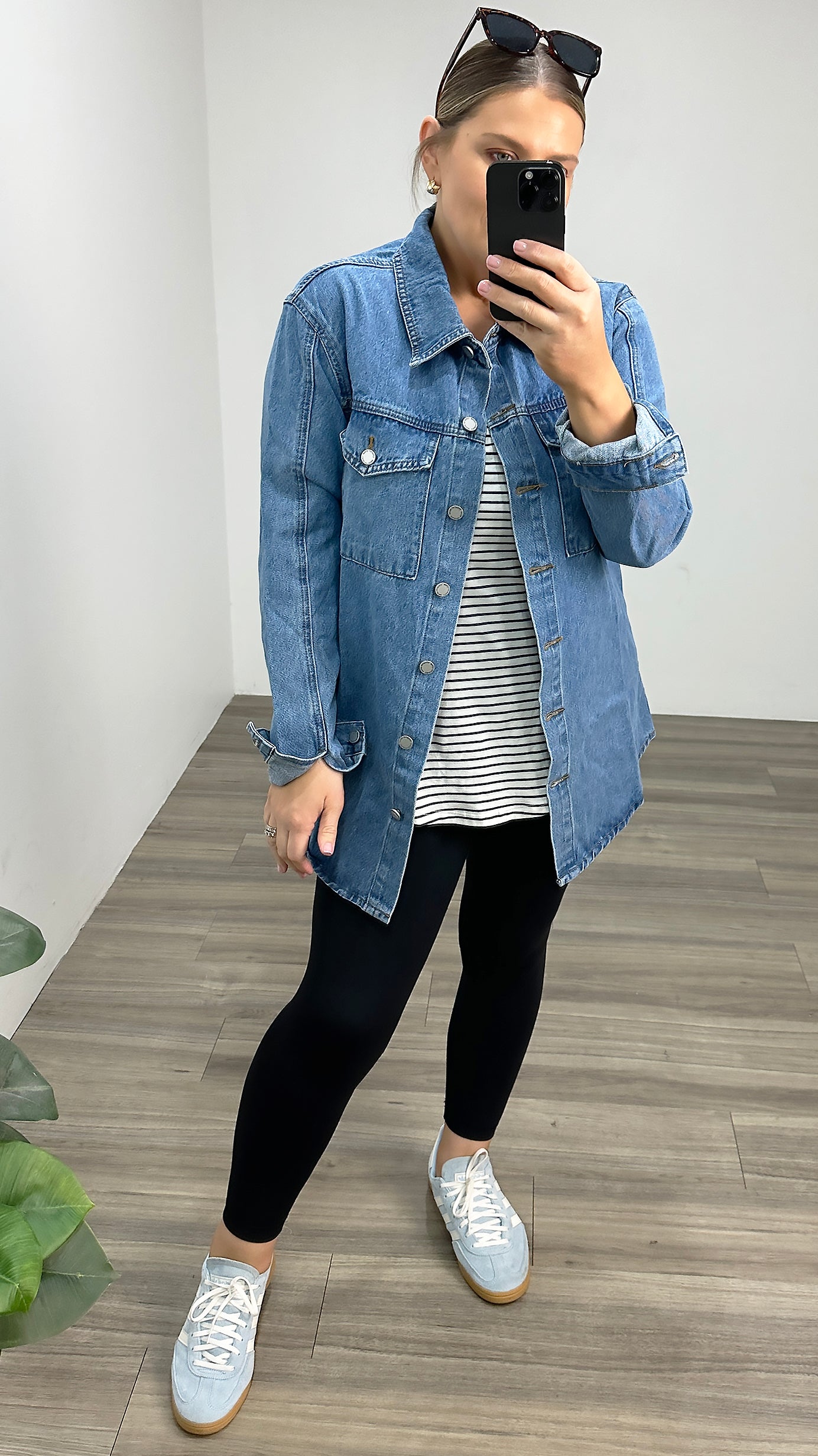 Cara Denim Shacket Mid