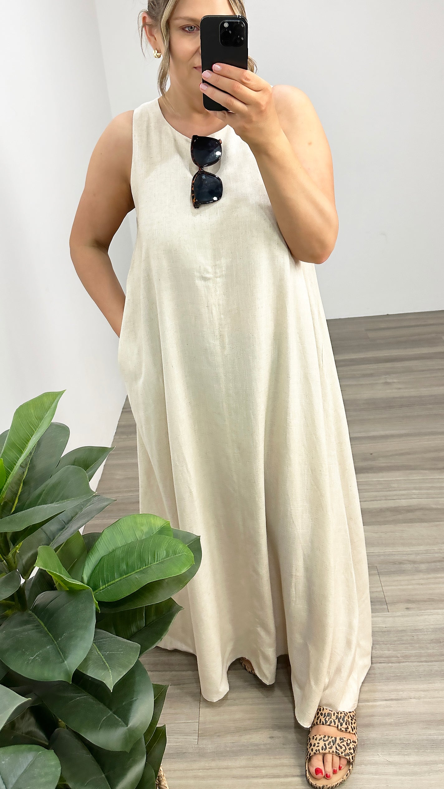 Pari Sleeveless Maxi Natural