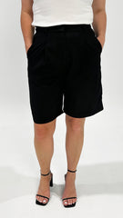 Frankie Bermuda Short Black
