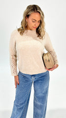 Eva Lace Sleeved Knit