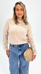 Eva Lace Sleeved Knit