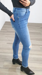 Helena Ripped Knee Mid Jean