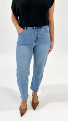 Belinda Stretch Slim Barrel Light