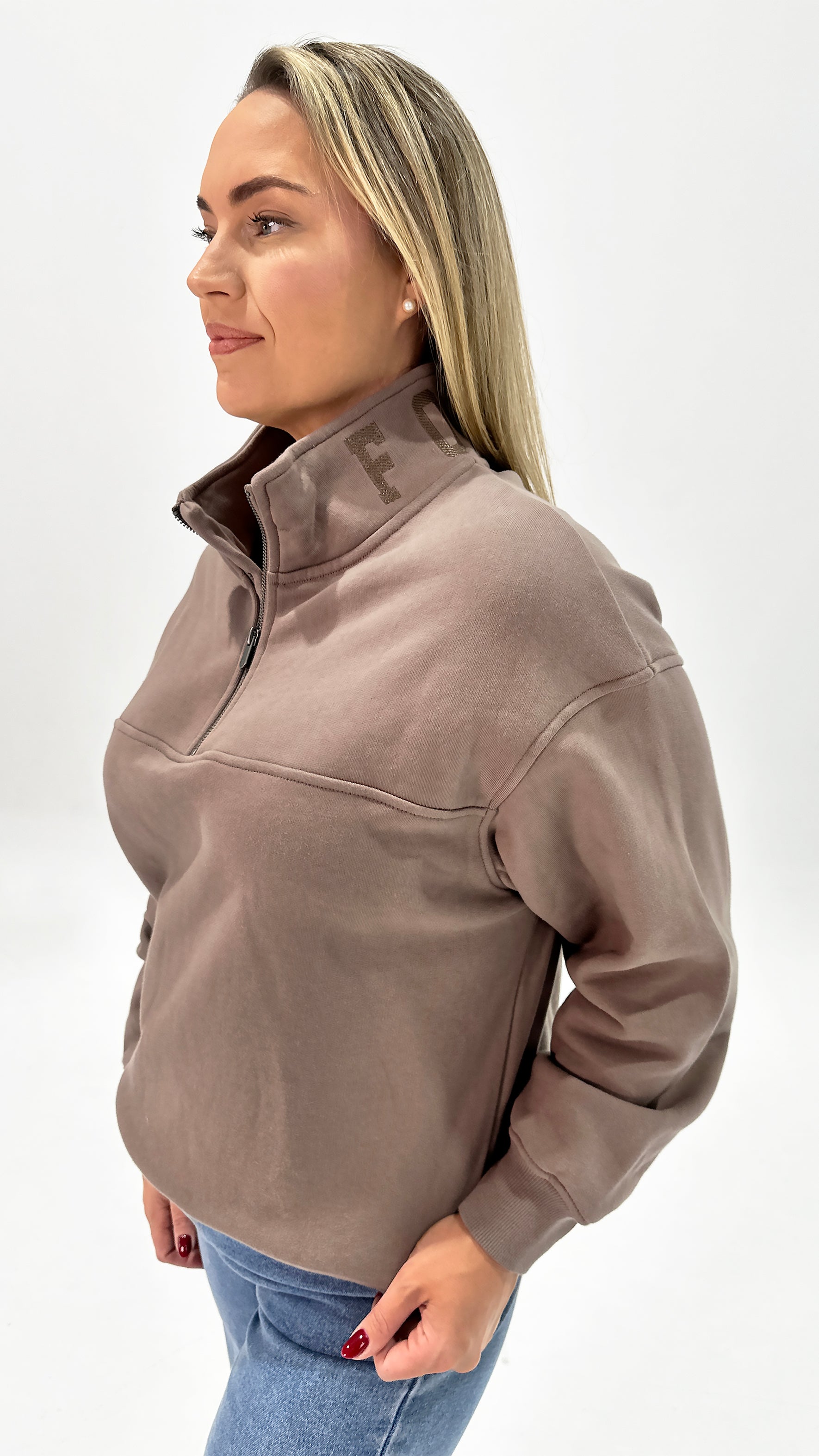 Foxwood College Zip Crew Mocha – MintFashionBoutique